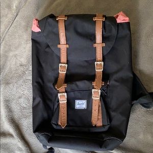 Herschel backpack with laptop pocket